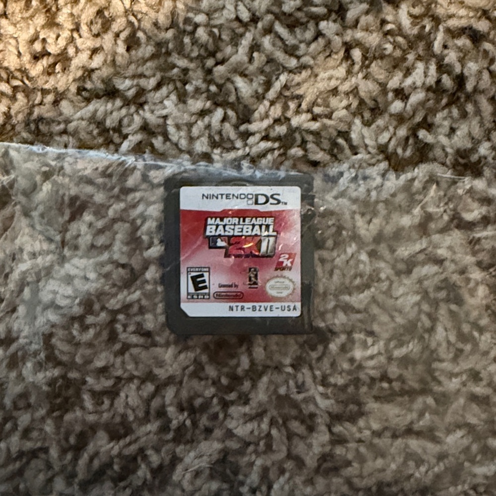 Nintendo DS Major League Baseball 2K11 Cartridge - Red and Black